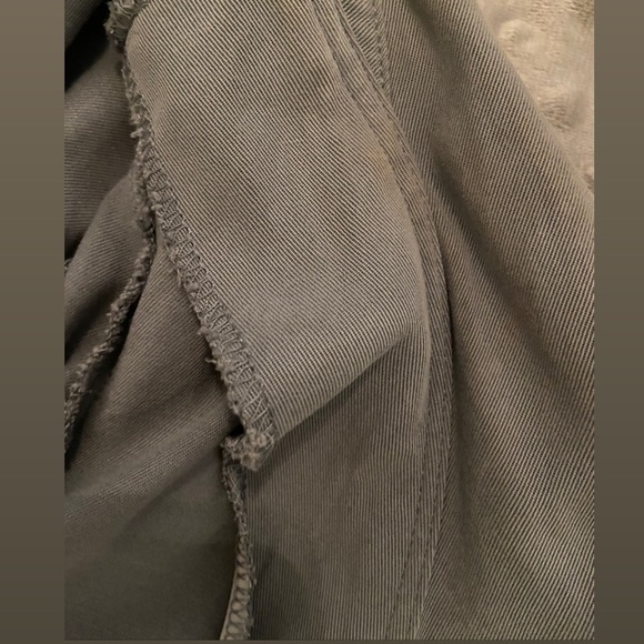 GUESS Cropped Cardigan Blazer - Picture 12 of 14